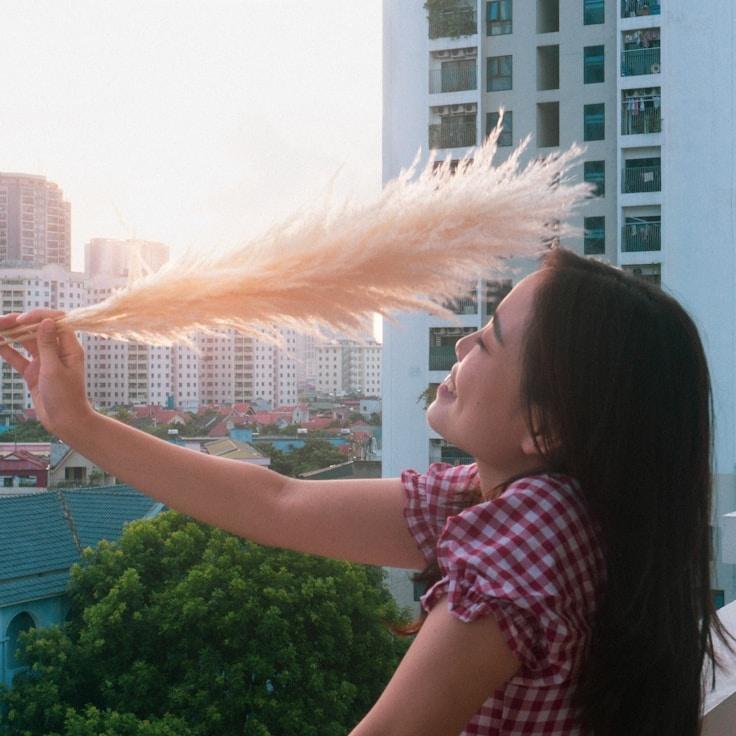 Portrait of Ananya meditation instructor